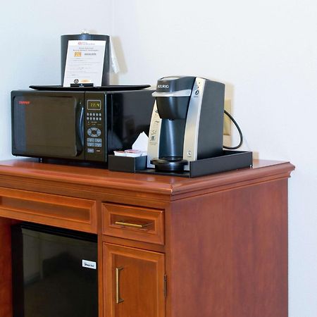 Hilton Garden Inn Charlotte North Ngoại thất bức ảnh