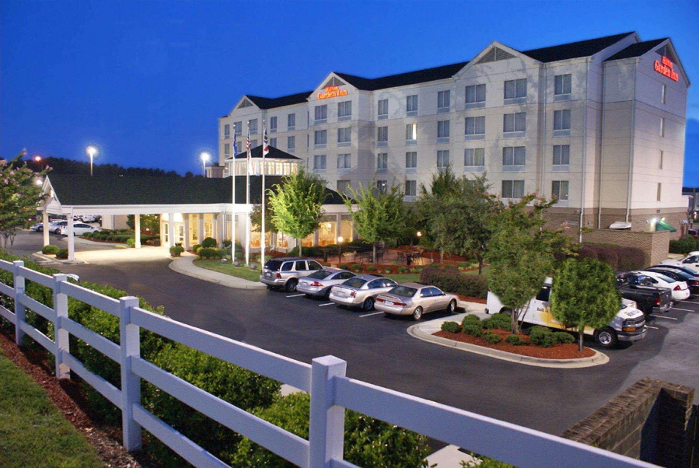 Hilton Garden Inn Charlotte North Ngoại thất bức ảnh