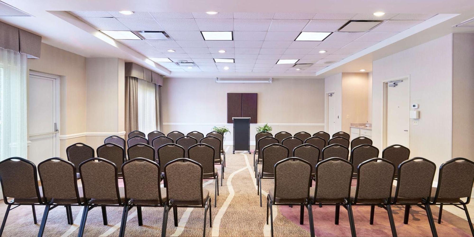 Hilton Garden Inn Charlotte North Ngoại thất bức ảnh