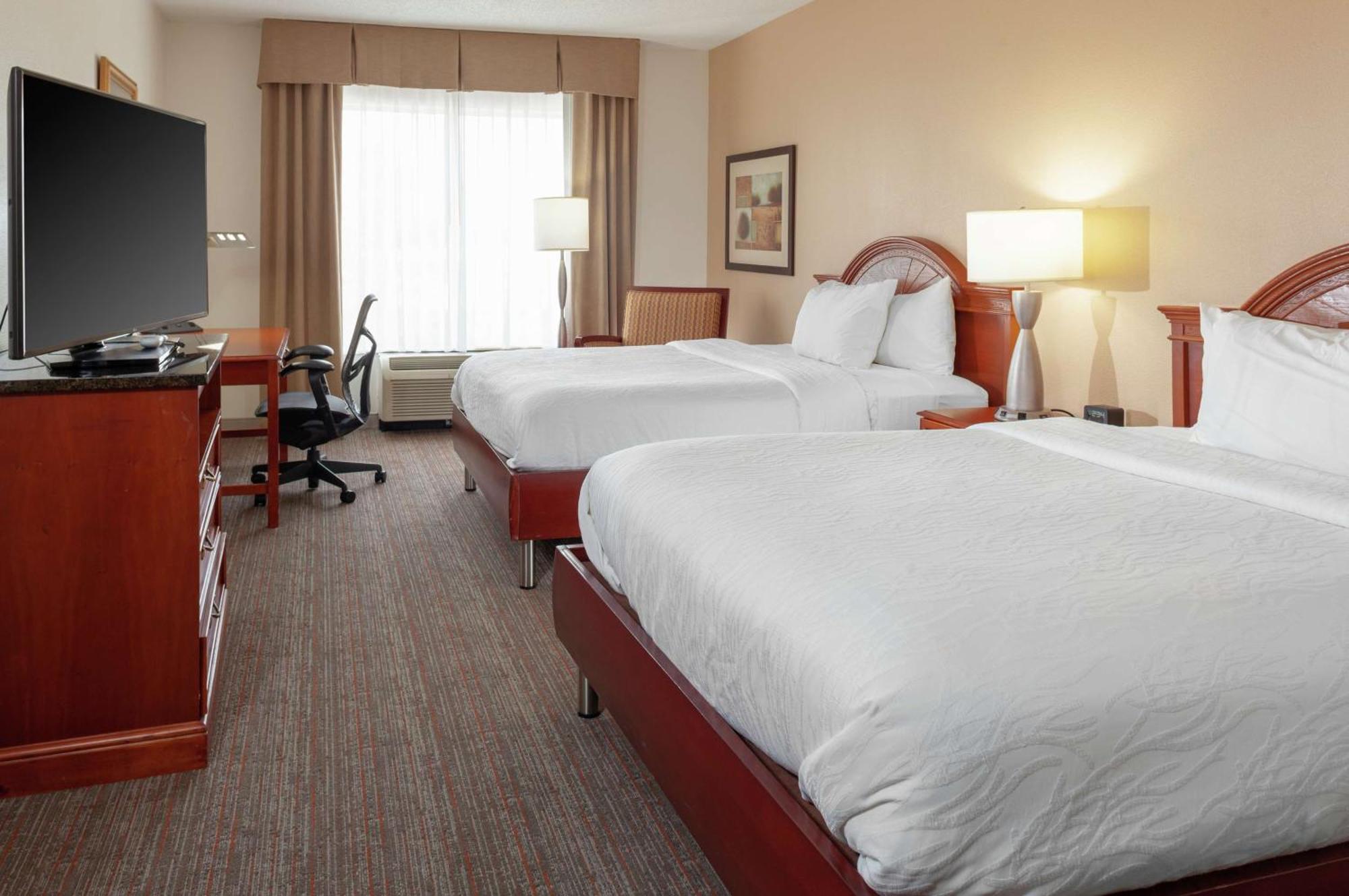 Hilton Garden Inn Charlotte North Ngoại thất bức ảnh