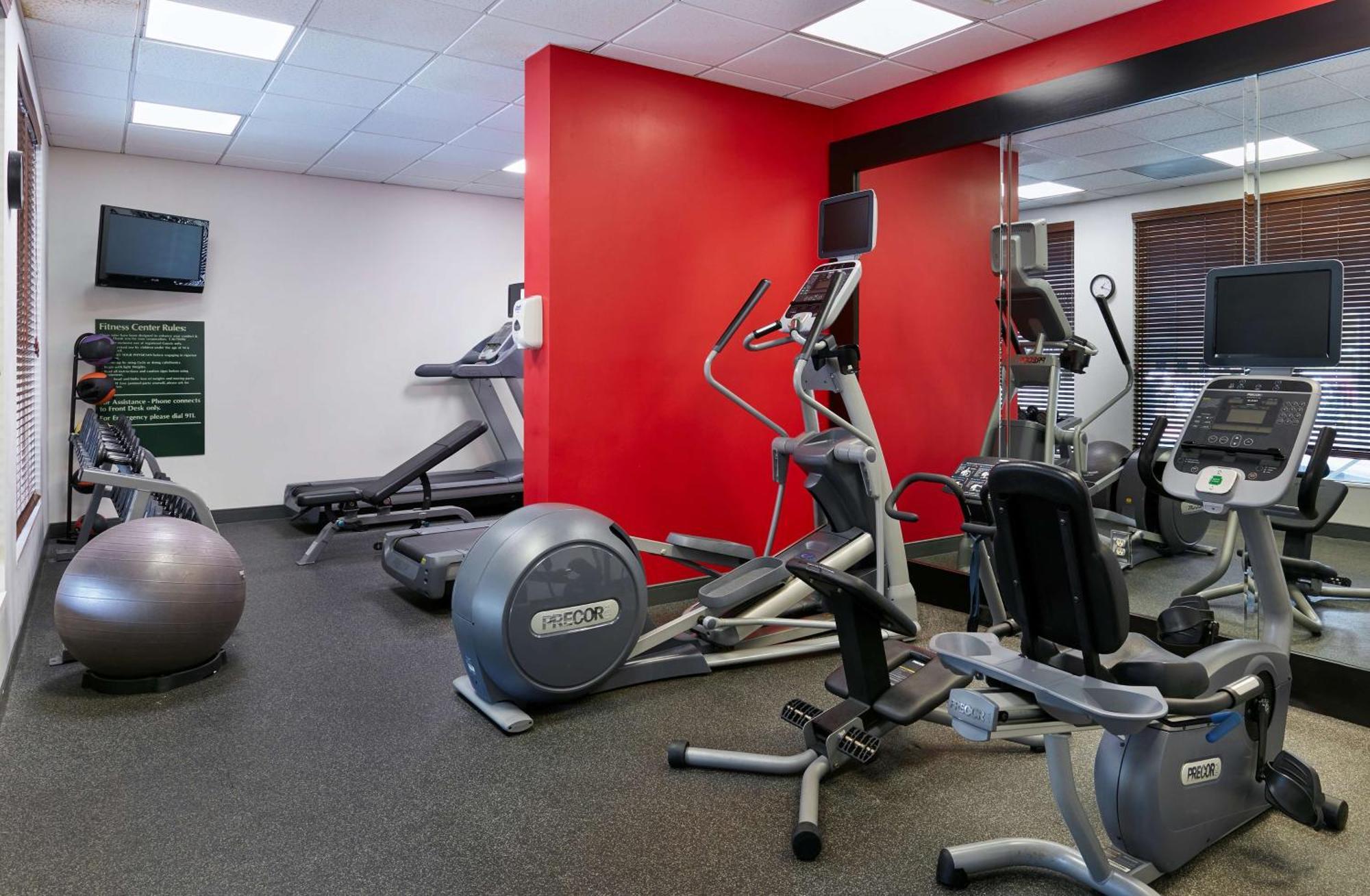 Hilton Garden Inn Charlotte North Ngoại thất bức ảnh