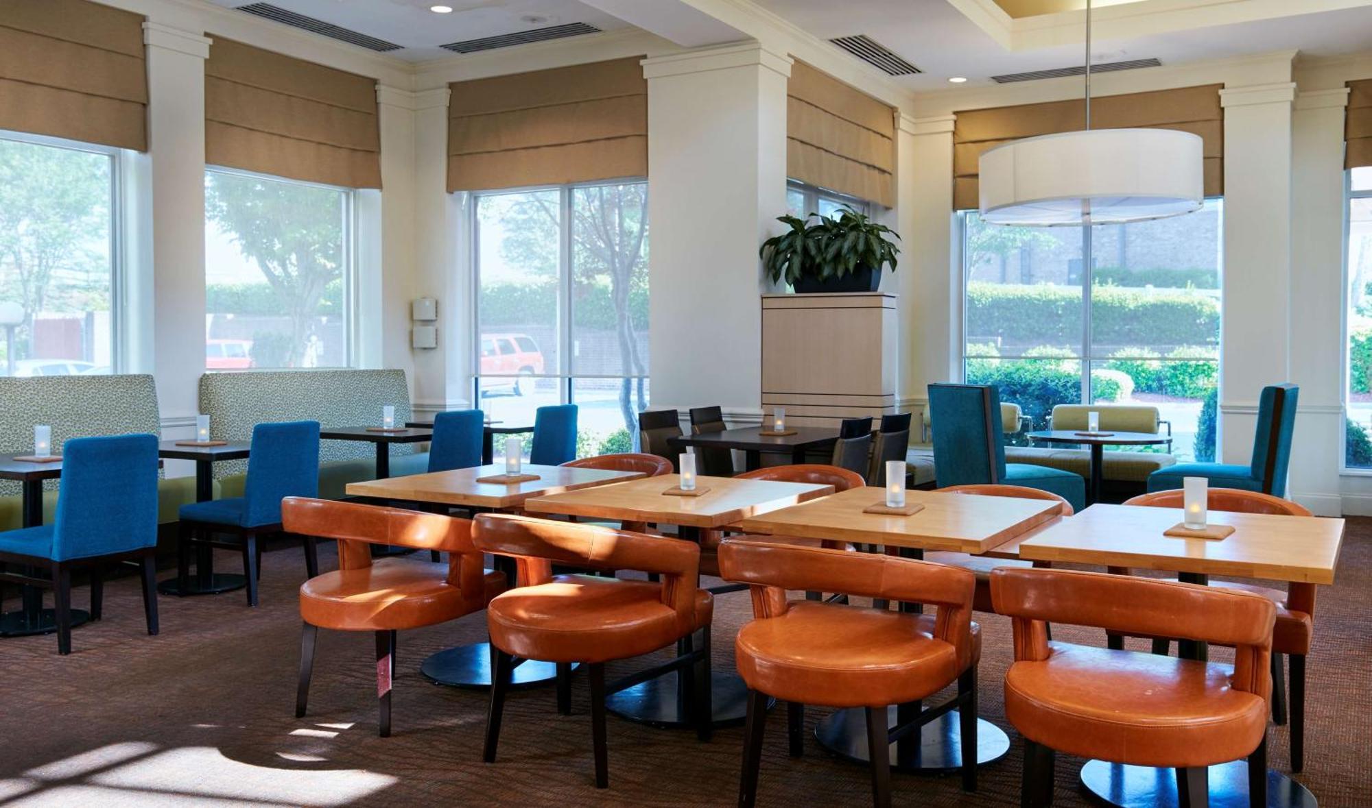 Hilton Garden Inn Charlotte North Ngoại thất bức ảnh