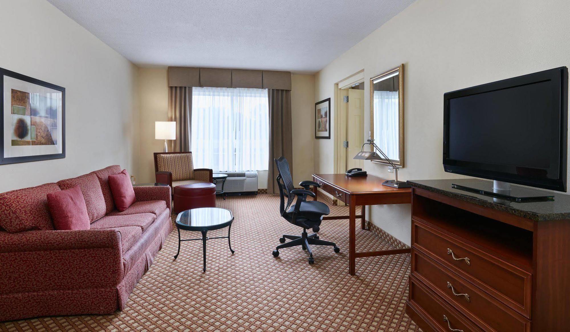 Hilton Garden Inn Charlotte North Ngoại thất bức ảnh