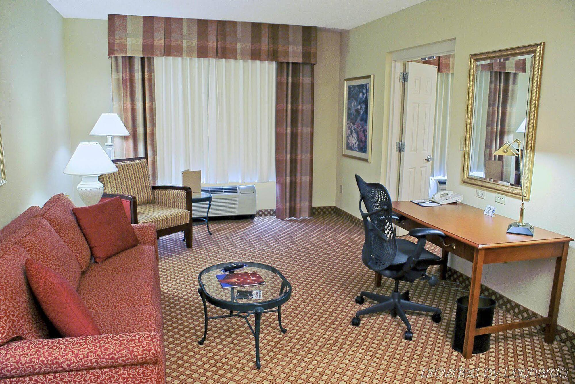 Hilton Garden Inn Charlotte North Ngoại thất bức ảnh